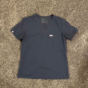 Figs Catarina scrub top